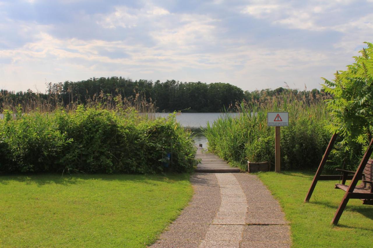 Moderne Und Helle Ferienwohnung Am Ploener See Bosau 外观 照片